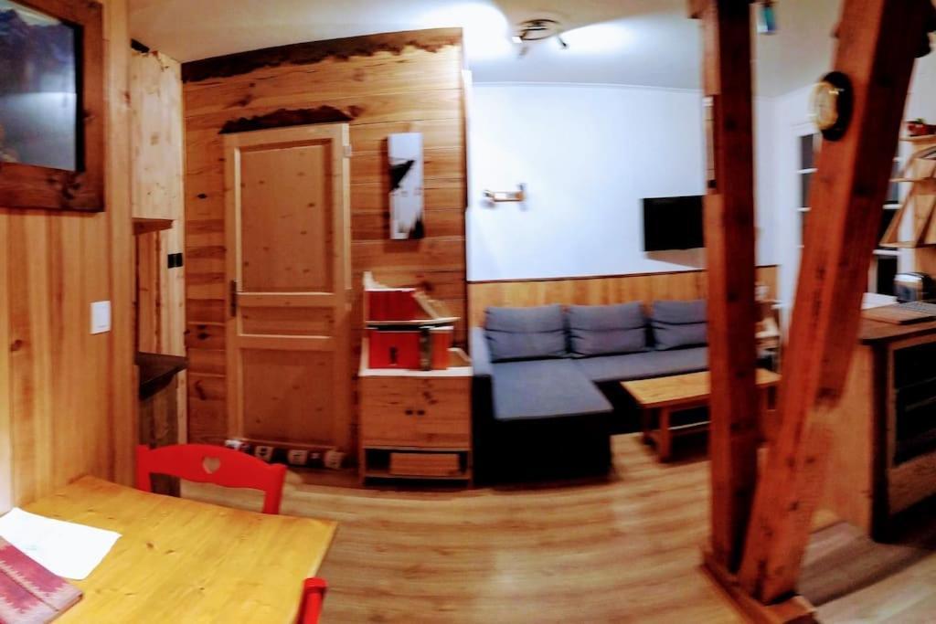 Mon Petit Appartement Montagnard Du Plateau Saint-Hilaire  Exterior foto