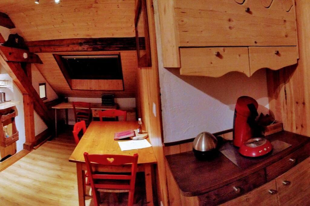 Mon Petit Appartement Montagnard Du Plateau Saint-Hilaire  Exterior foto